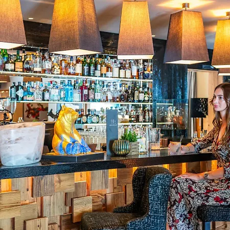 Hotel Montchalet Ortisei
