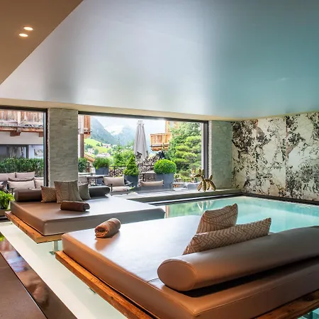 Montchalet 5* Ortisei
