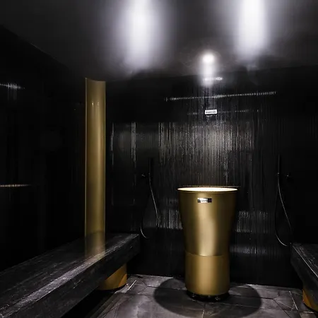 Montchalet Hotel 5*